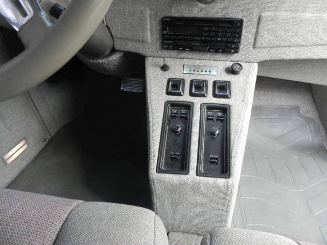 1933 Buick 57 Series 4 Door - photo 5