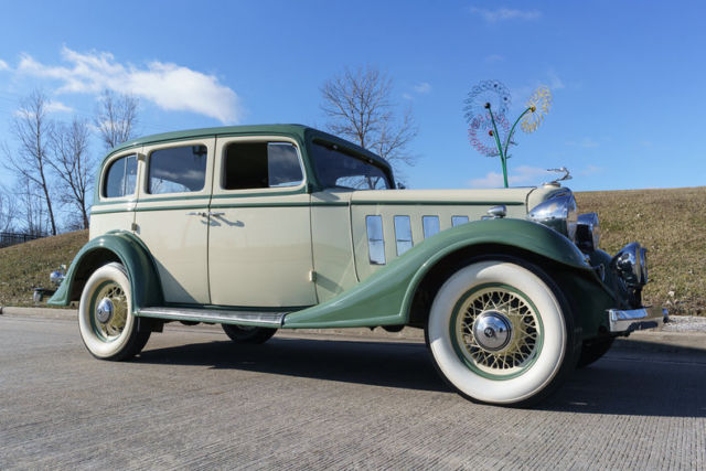 1933 Buick Model 57 Sedan - photo 10