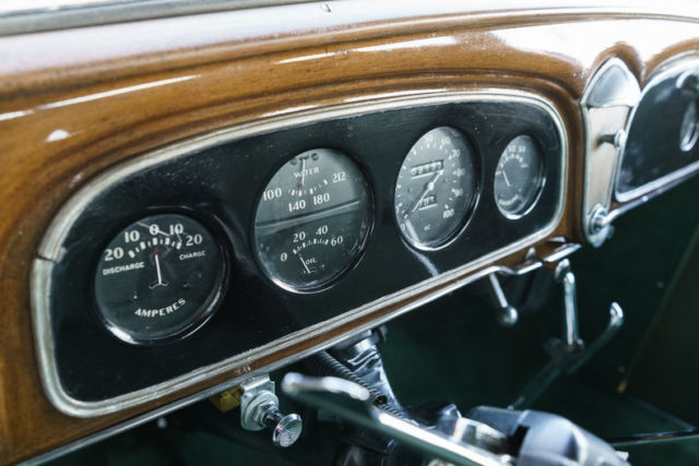 1933 Buick Model 57 Sedan - photo 12