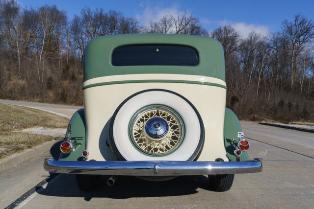 1933 Buick Model 57 Sedan - photo 6