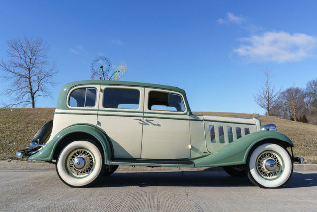 1933 Buick Model 57 Sedan - photo 8