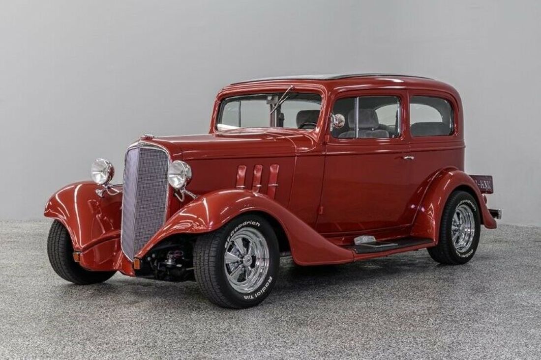 1933 Chevrolet Master Coach Street Rod 4238 Miles Honduras Maroon Sedan 327ci 2- 1933 Chevrolet Master Coach Street Rod