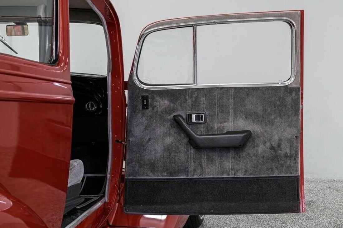 1933 Chevrolet Master Coach Street Rod - photo 11