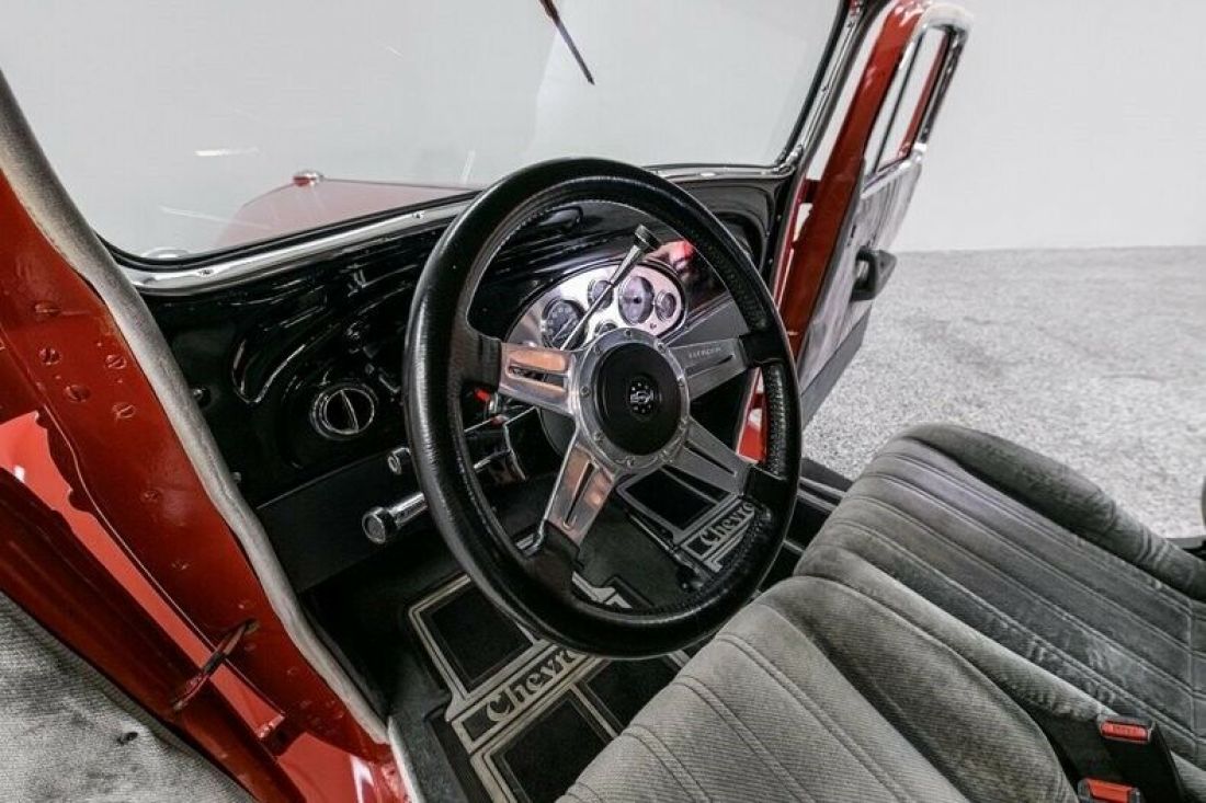 1933 Chevrolet Master Coach Street Rod - photo 12
