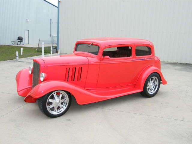 1933 Chevrolet Master "Town Sedan" - photo 2