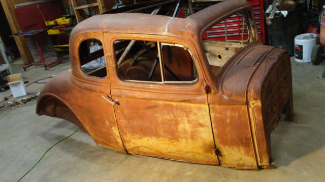 1933 Pontiac coupe -- - photo 2