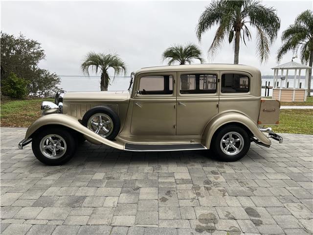1933 Chrysler Resto-Mod - photo 4