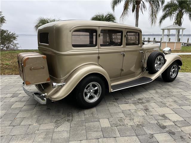 1933 Chrysler Resto-Mod - photo 6