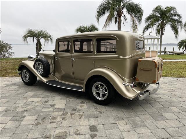 1933 Chrysler Resto-Mod - photo 7