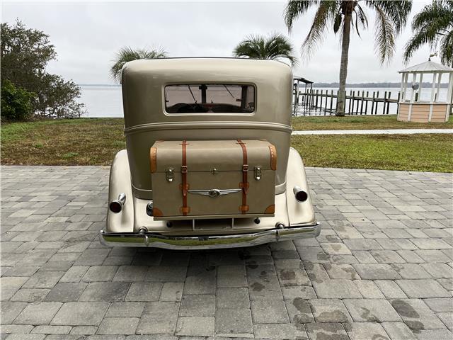 1933 Chrysler Resto-Mod - photo 8