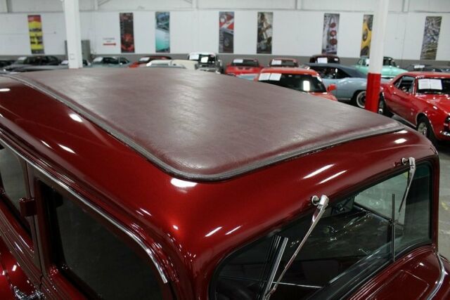 1933 DeSoto Sedan -- - photo 10