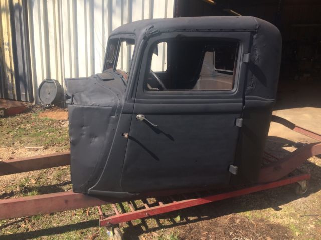 1933 DeSoto - photo 12