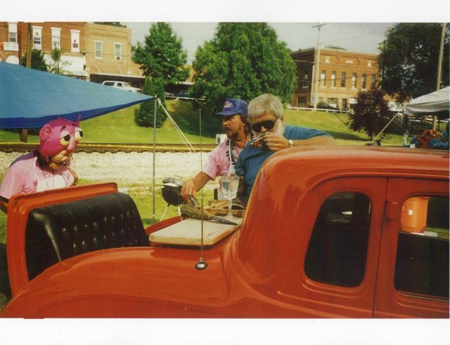 1933 Dodge Five Window Coupe - photo 2