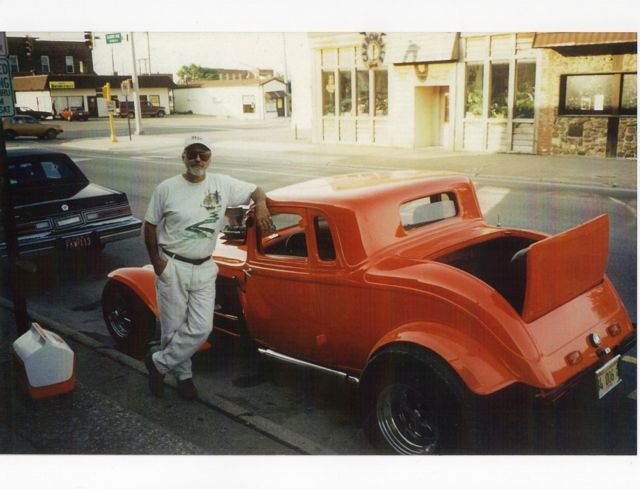 1933 Dodge Five Window Coupe - photo 4