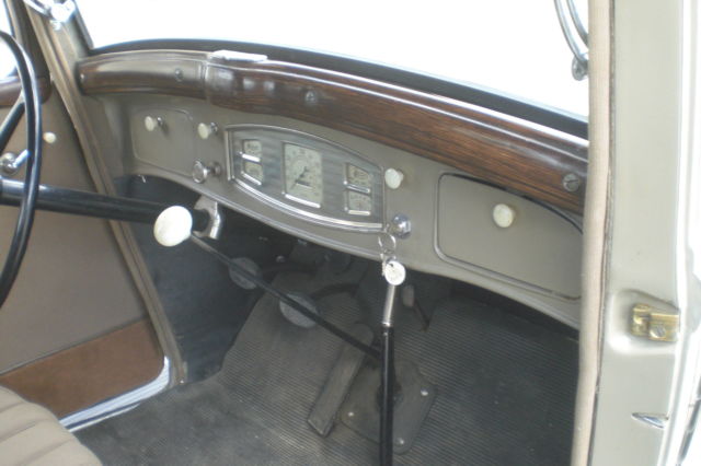 1933 Dodge Rumble Seat Coupe - photo 11