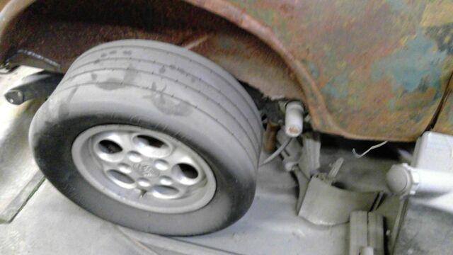 1933 Ford 2 Door Sedan Rat Rod - photo 8