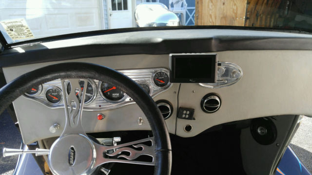 1933 Ford 3 Window Coupe - photo 12