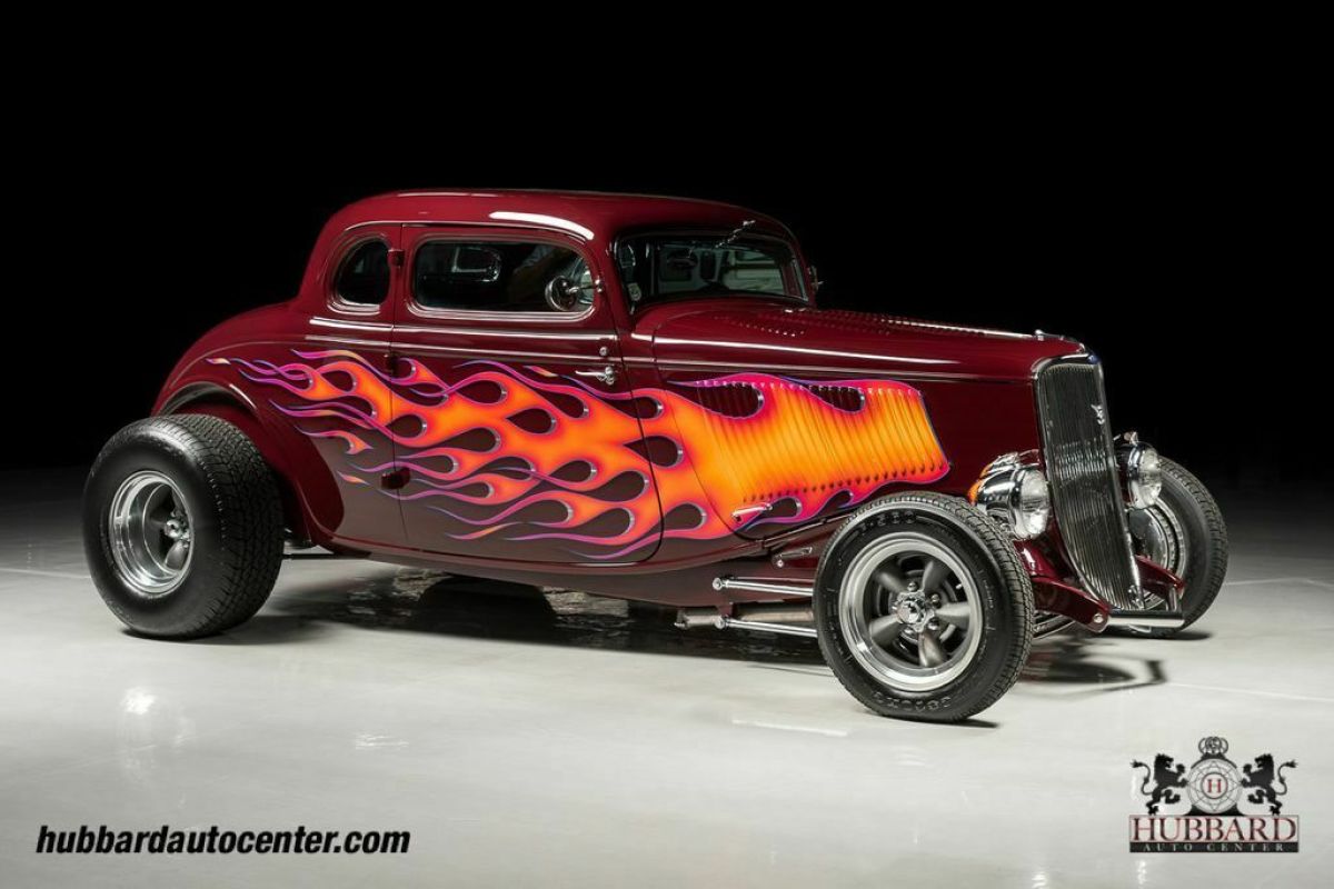 1933 Ford 5 Window Coupe Real Ford body, Art Himsl painted flames
