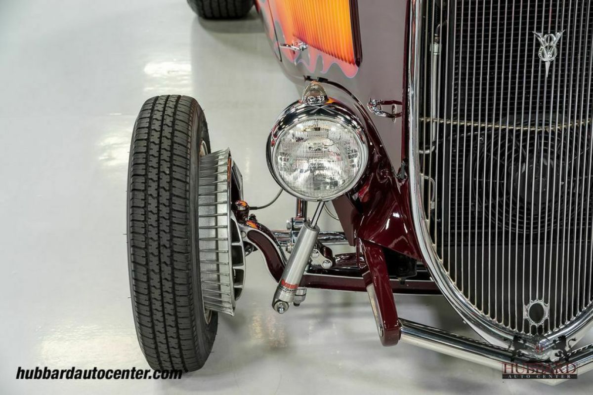1933 Ford 5 Window Coupe Real Ford body, Art Himsl painted flames - photo 12