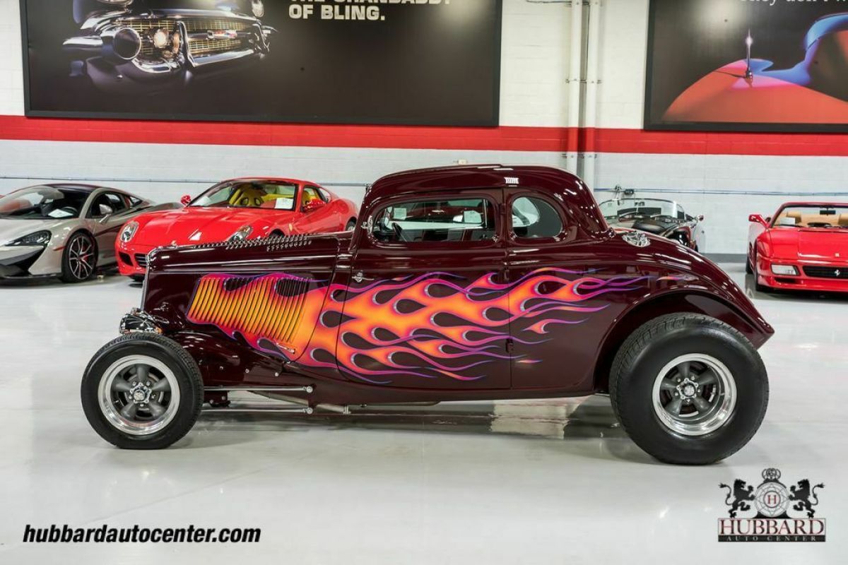 1933 Ford 5 Window Coupe Real Ford body, Art Himsl painted flames - photo 5