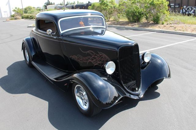 1933 Ford Coupe - photo 6