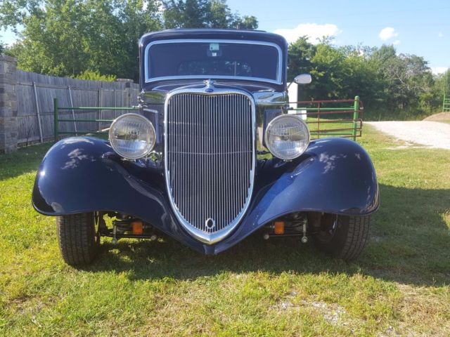 1933 Ford coupe - photo 3