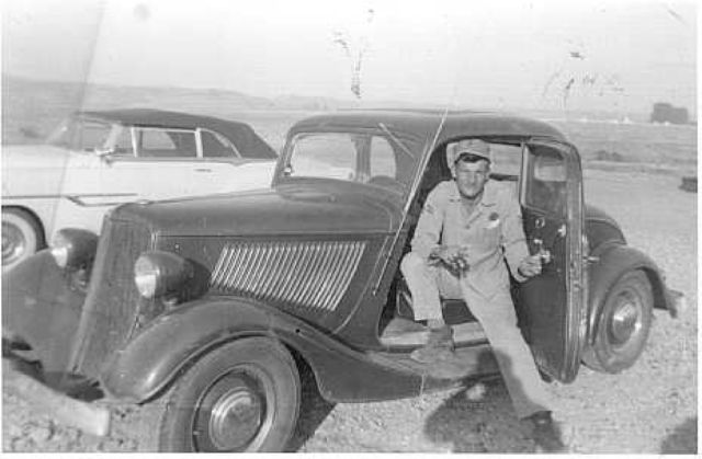 1933 Ford Standard 5W Coupe - photo 8