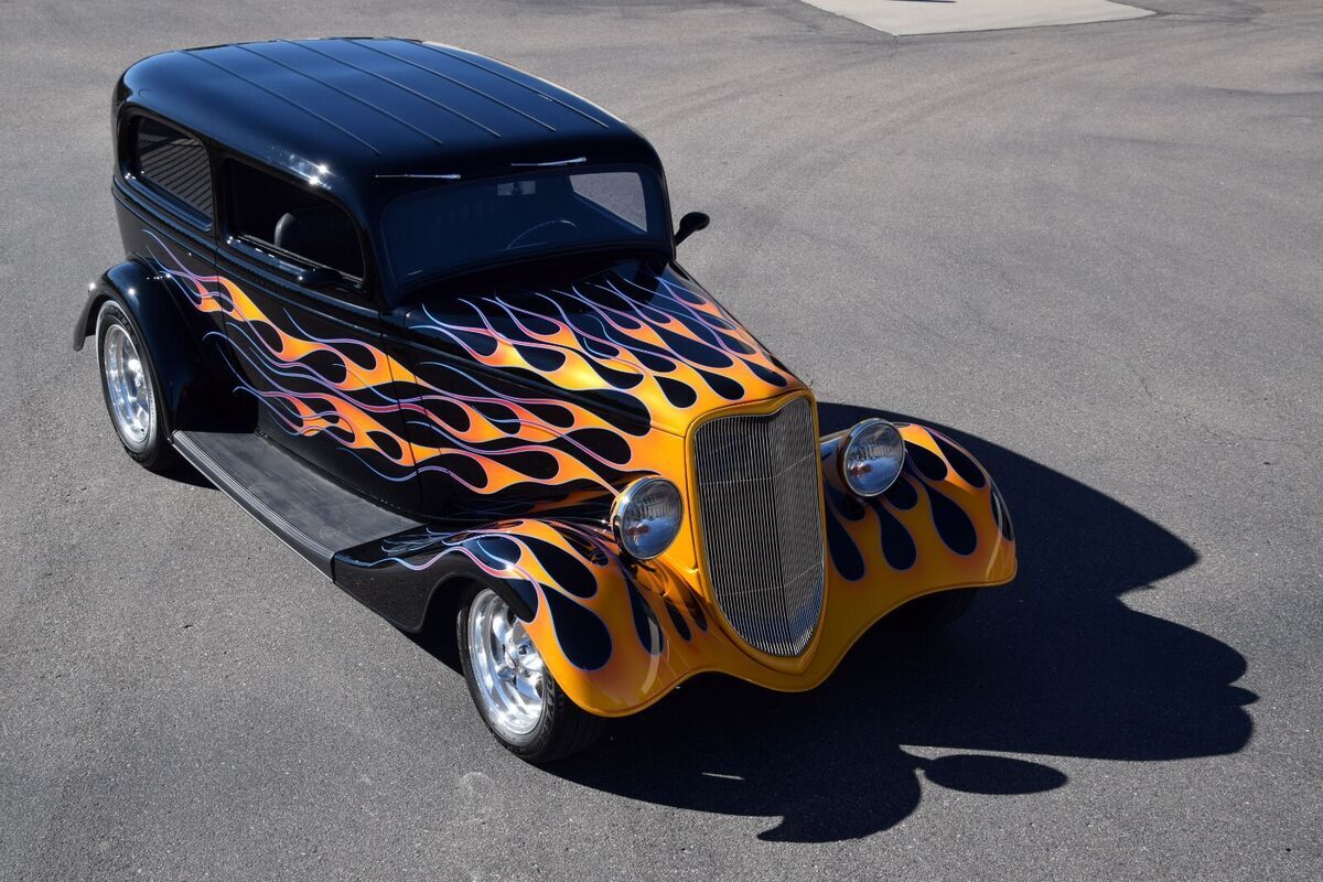 1933 Ford 40 - photo 2
