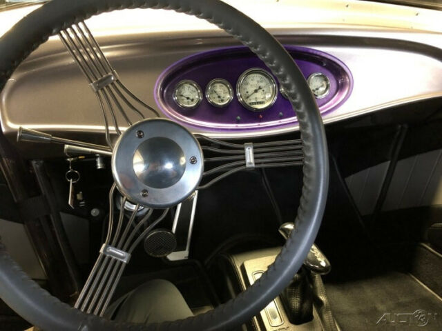 1933 Ford Custom Street Rod with Removable Soft Chop Top - photo 2