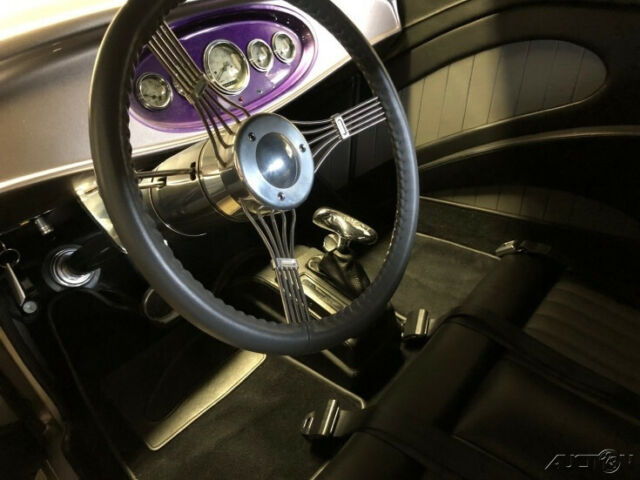 1933 Ford Custom Street Rod with Removable Soft Chop Top - photo 6