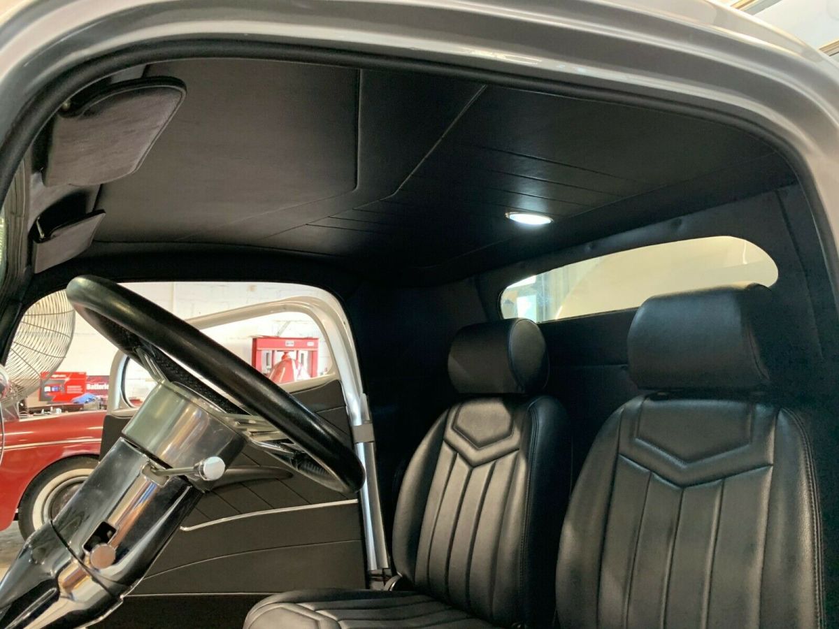 1933 Ford 3 Window Coupe - photo 10