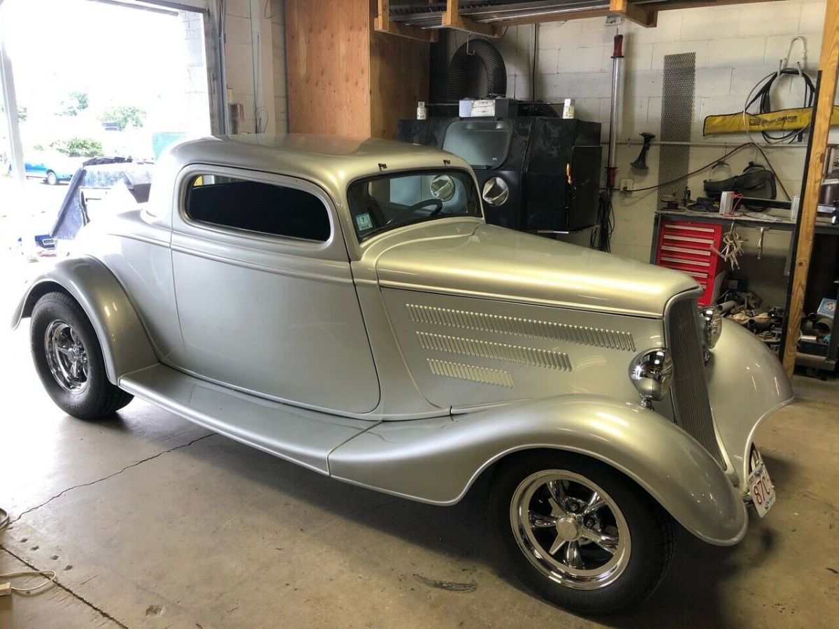1933 Ford 3 Window Coupe - photo 2