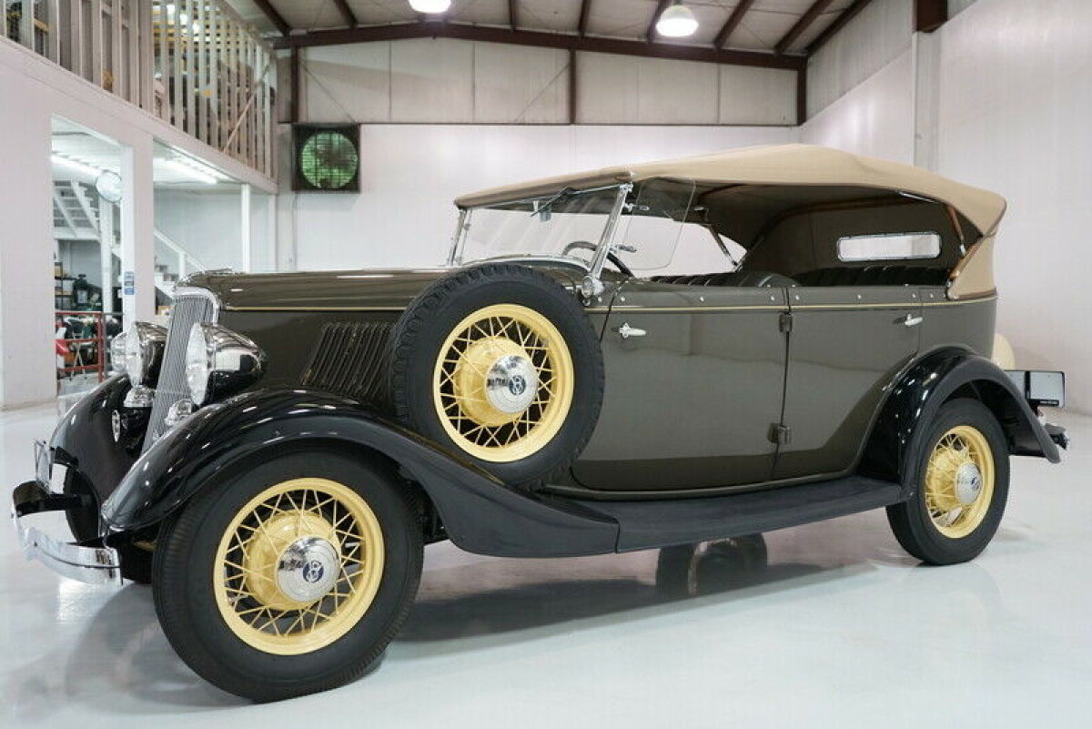 1933 Ford Model 40 V8 Deluxe Phaeton | 1933 Ford Model 40