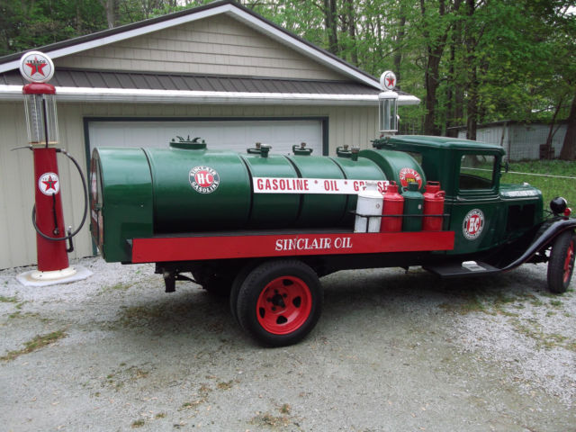 1933 Ford Model A - photo 5