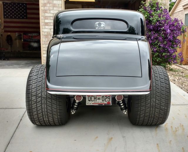 1933 Ford 3 WINDOW COUPE - photo 3