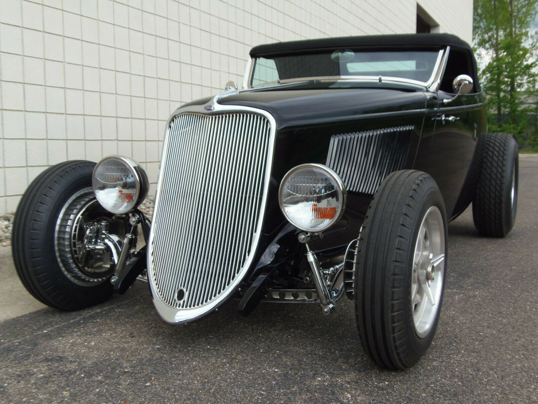 1933 Ford Roadster Custom - All Leather - photo 5