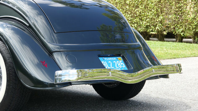 1933 Ford Roadster - photo 7