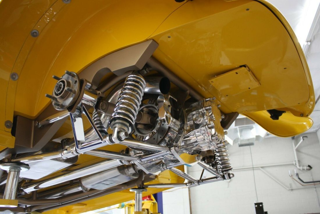 1933 Ford 40 Roadster - photo 4