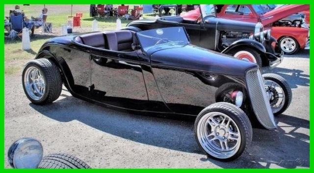1933 Ford Roadster,355ci V8,400 Turbo Auto Trans,Frame Off Restore,Ghost Flames 1933 Ford Roadster Frame Off Restore