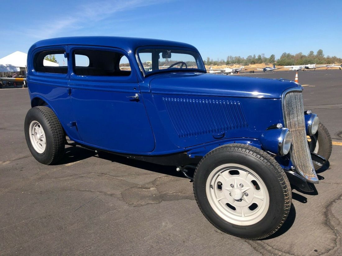 1933 Ford Model 40 - photo 2