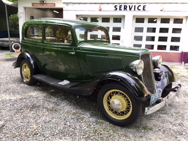 1933 Ford Tudor All Henry Steel 1933 Ford Model 40