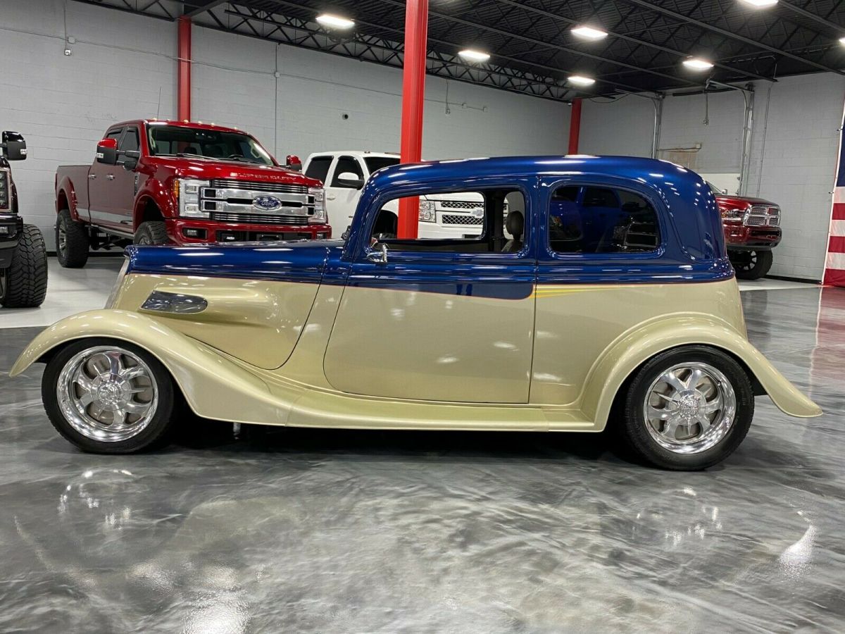 1933 Ford Victoria - photo 3