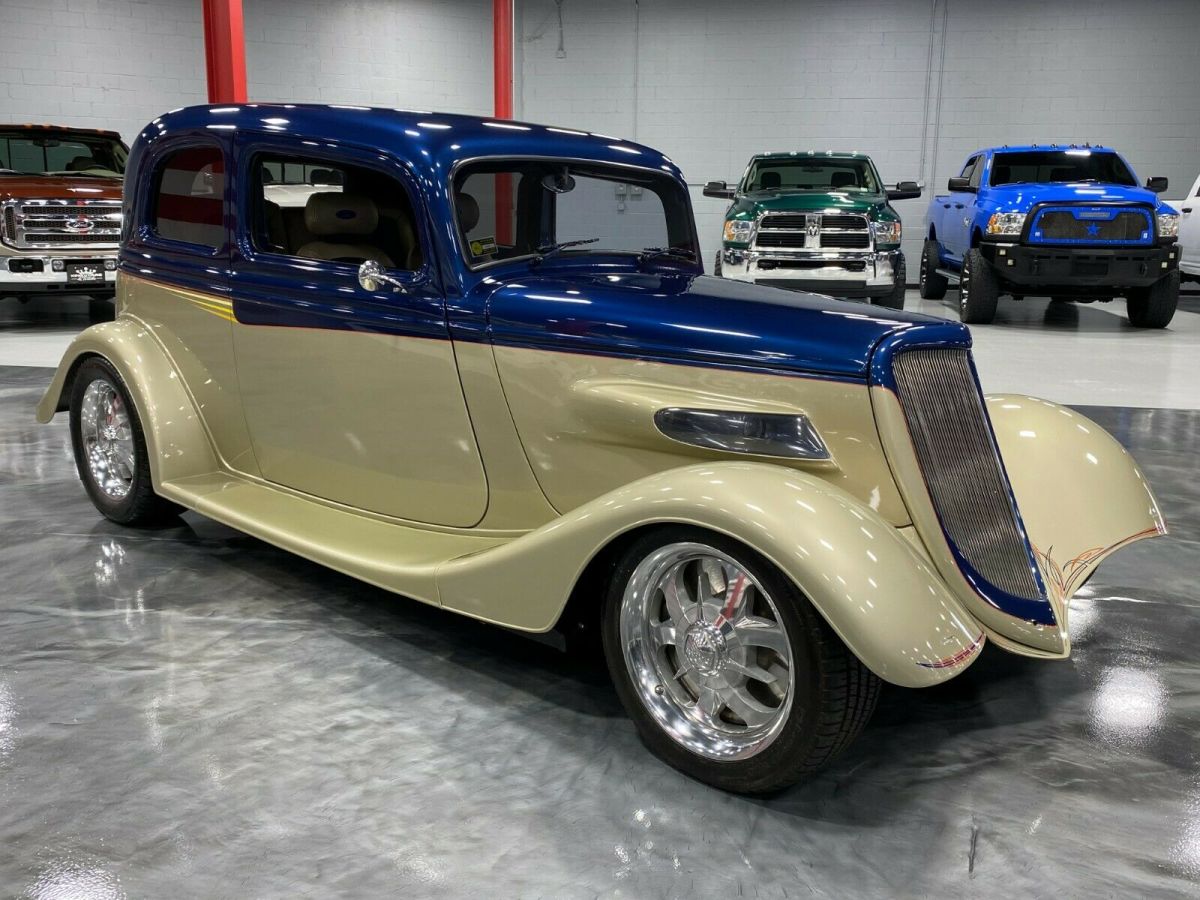 1933 Ford Victoria - photo 4