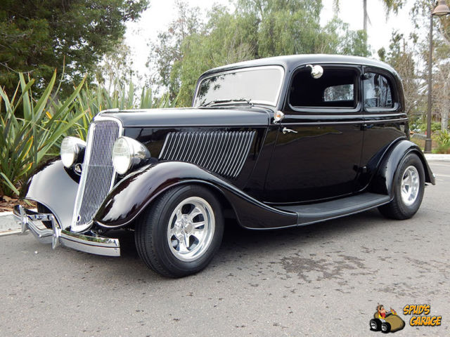 1933 Ford Victoria Henry Resto-Rod