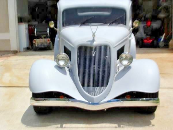 1933 Ford Crown Victoria - photo 2