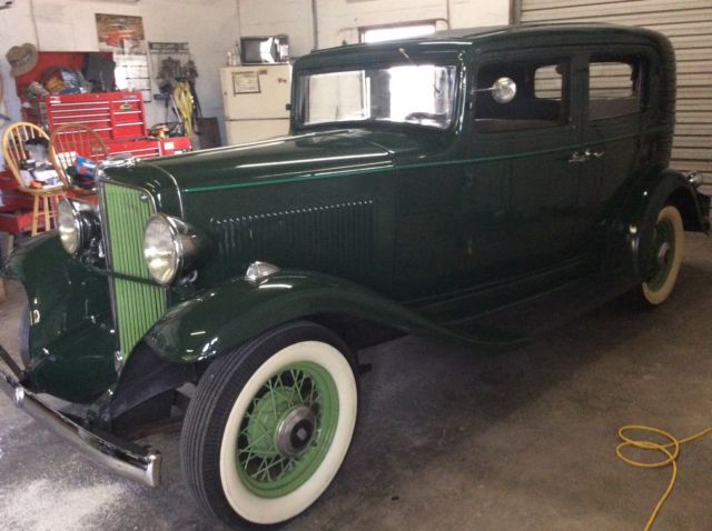 1933 Nash Big Six sedan - photo 9