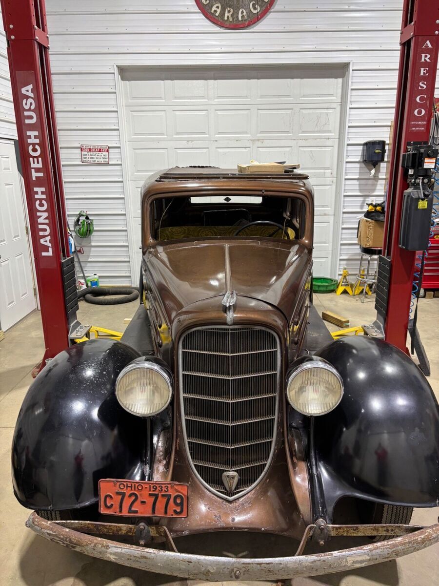 1933 Oldsmobile F33 - photo 2