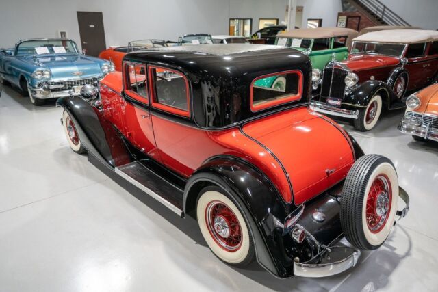 1933 Packard Eight 5-Passenger Coupe - photo 11