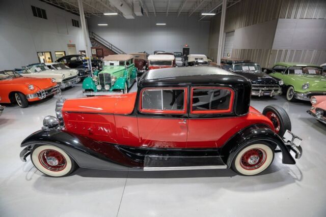 1933 Packard Eight 5-Passenger Coupe - photo 12