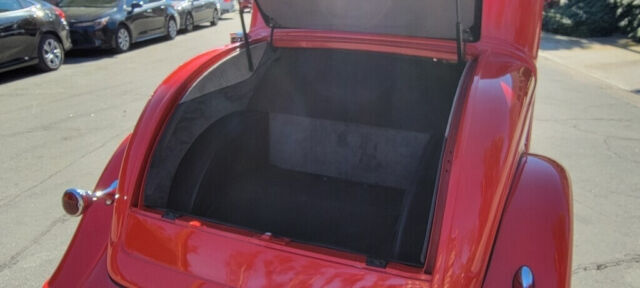 1933 Plymouth 5-Window Coupe - photo 11